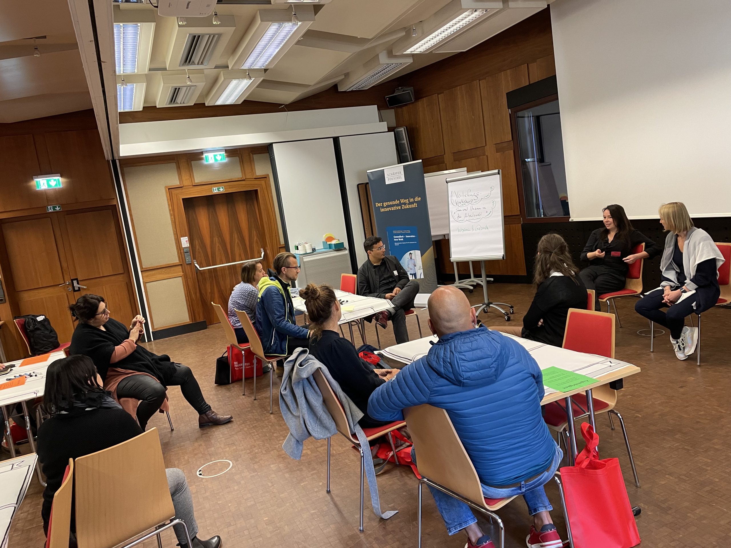 Keynote zum Thema Sinn in und durch Arbeit beim Zukunftscamp 2021, Tatjana Schnell, Diskussionsrunde DIEBERATERINNEN Johanniter Tirol